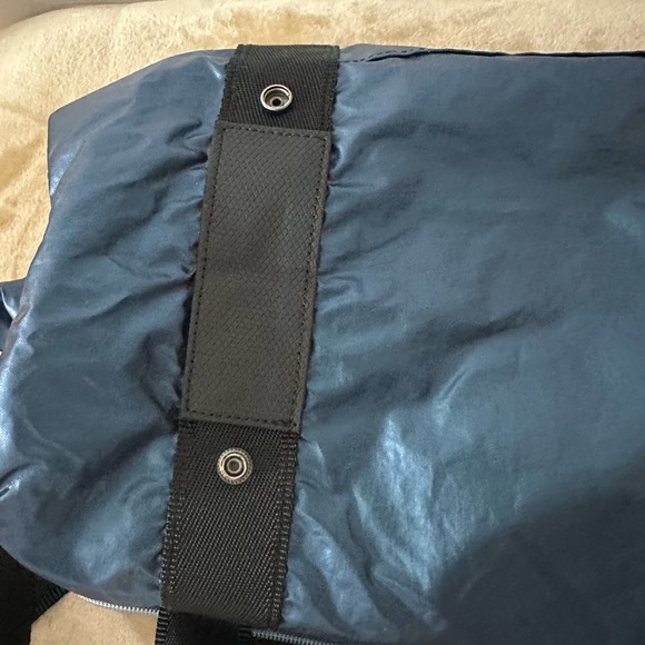 Peloton X Andi Collab Navy and Pink\Peach with Black Strap Bag Large Alchemist - Picture 11 of 12